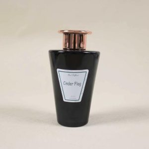 Dream Fragrance Glossy Black Trapezoid Glass Reed Diffuser 200ml, Luxury Fire-Free Home Fragrance Oil, Elegant Room Aromatherapy Decor & Premium Gift